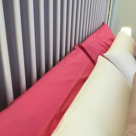 Appartement Comolakehome A Due Passi Dal Dervio
