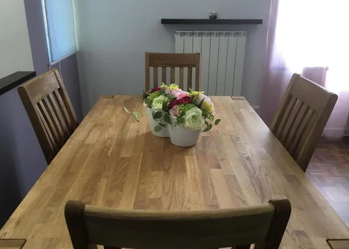 Comolakehome A Due Passi Dal דירה