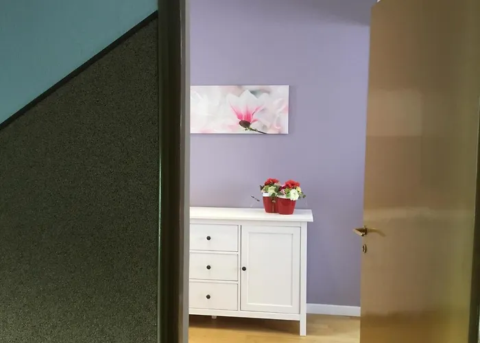 Comolakehome A Due Passi Dal דירה דרביו